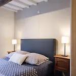 Spacious In Somme-leuze Дом отдыха
