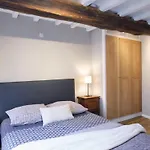 Spacious In Somme-leuze Дом отдыха *