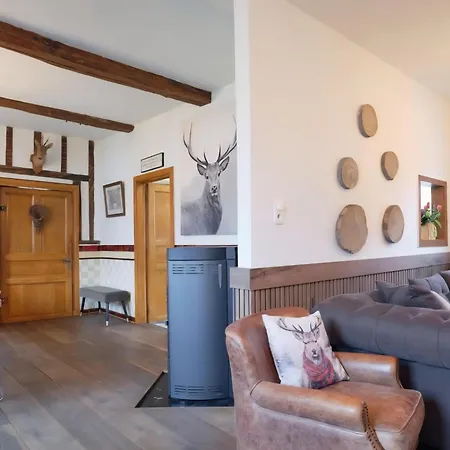 Spacious In Somme-leuze * Heure