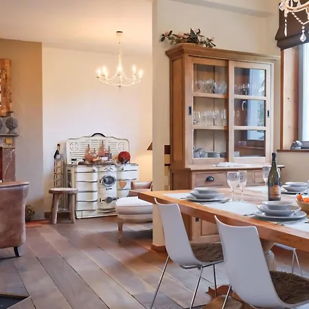 Spacious In Somme-leuze *