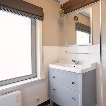 Spacious In Somme-leuze Heure