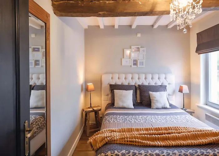 Spacious In Somme-leuze *